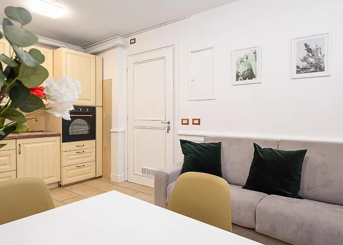 Classbnb - Apartment Just A 5 Minute Walk From Cathedral Square